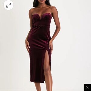 Elegant Strapless Burgundy Dress